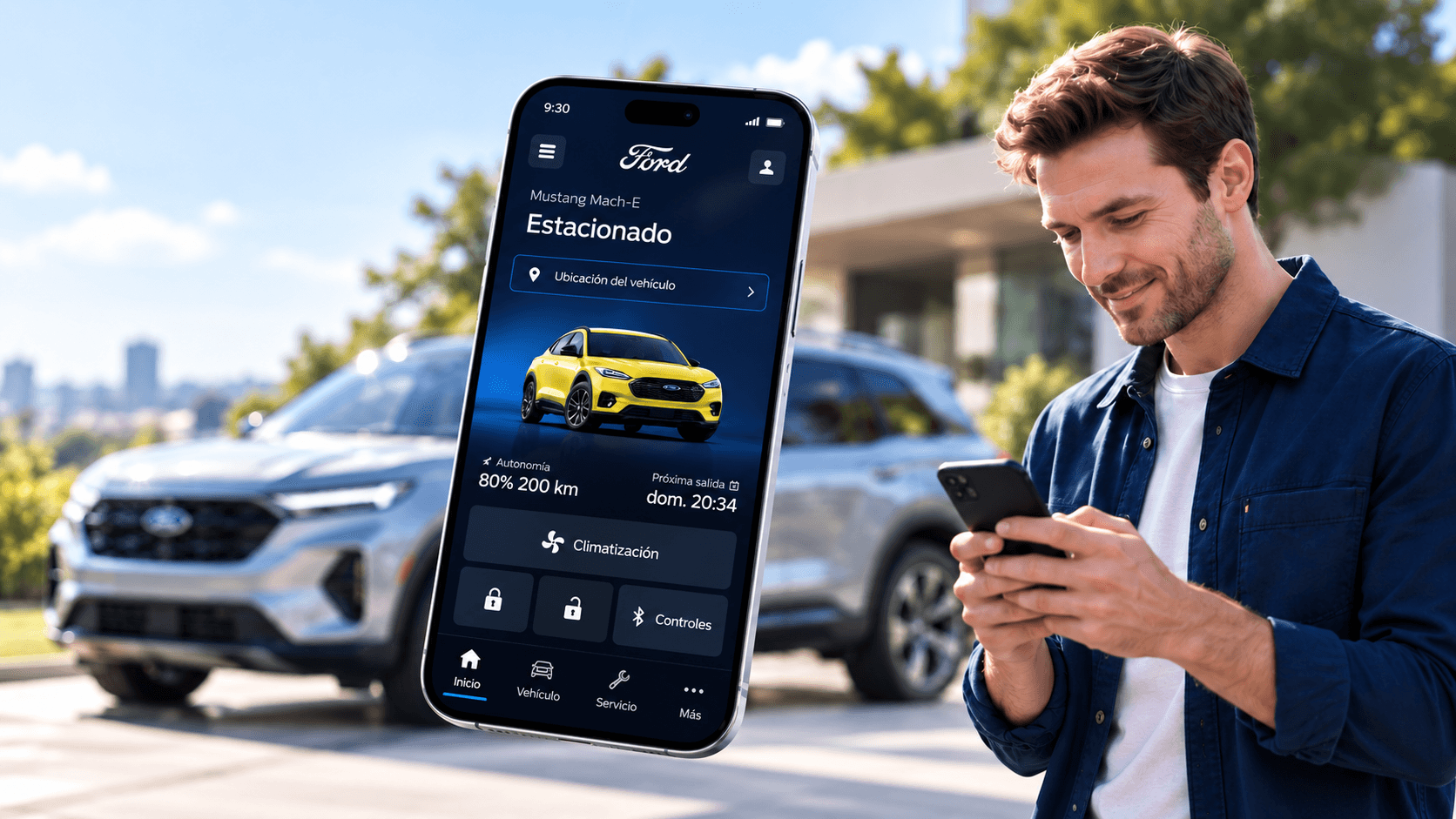 Hombre usando la Ford App en su teléfono junto a su vehículo